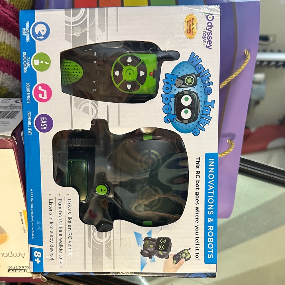 Odyssey Green Interactive RC Robot